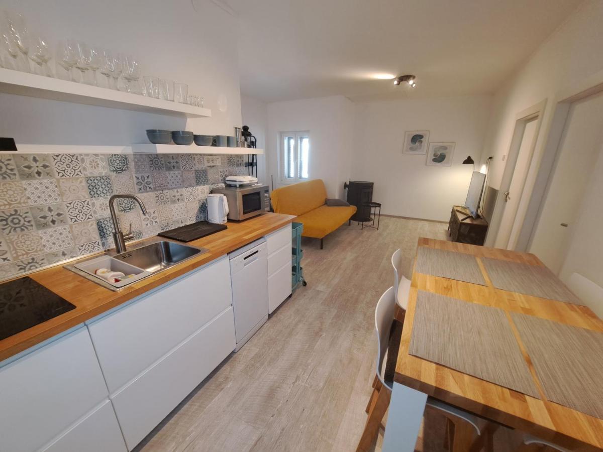 Apartment Grandic Baska  Exterior photo